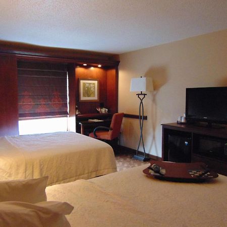 Hampton Inn & Suites Cleveland-Southeast-Streetsboro Zewnętrze zdjęcie