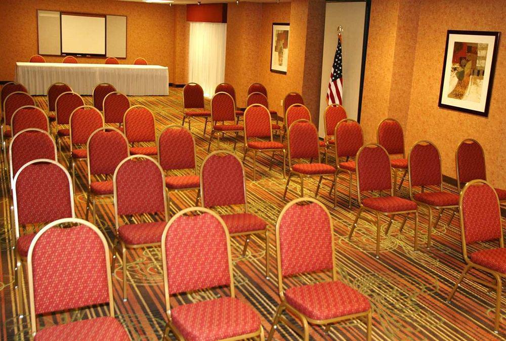 Hampton Inn & Suites Cleveland-Southeast-Streetsboro Udogodnienia zdjęcie