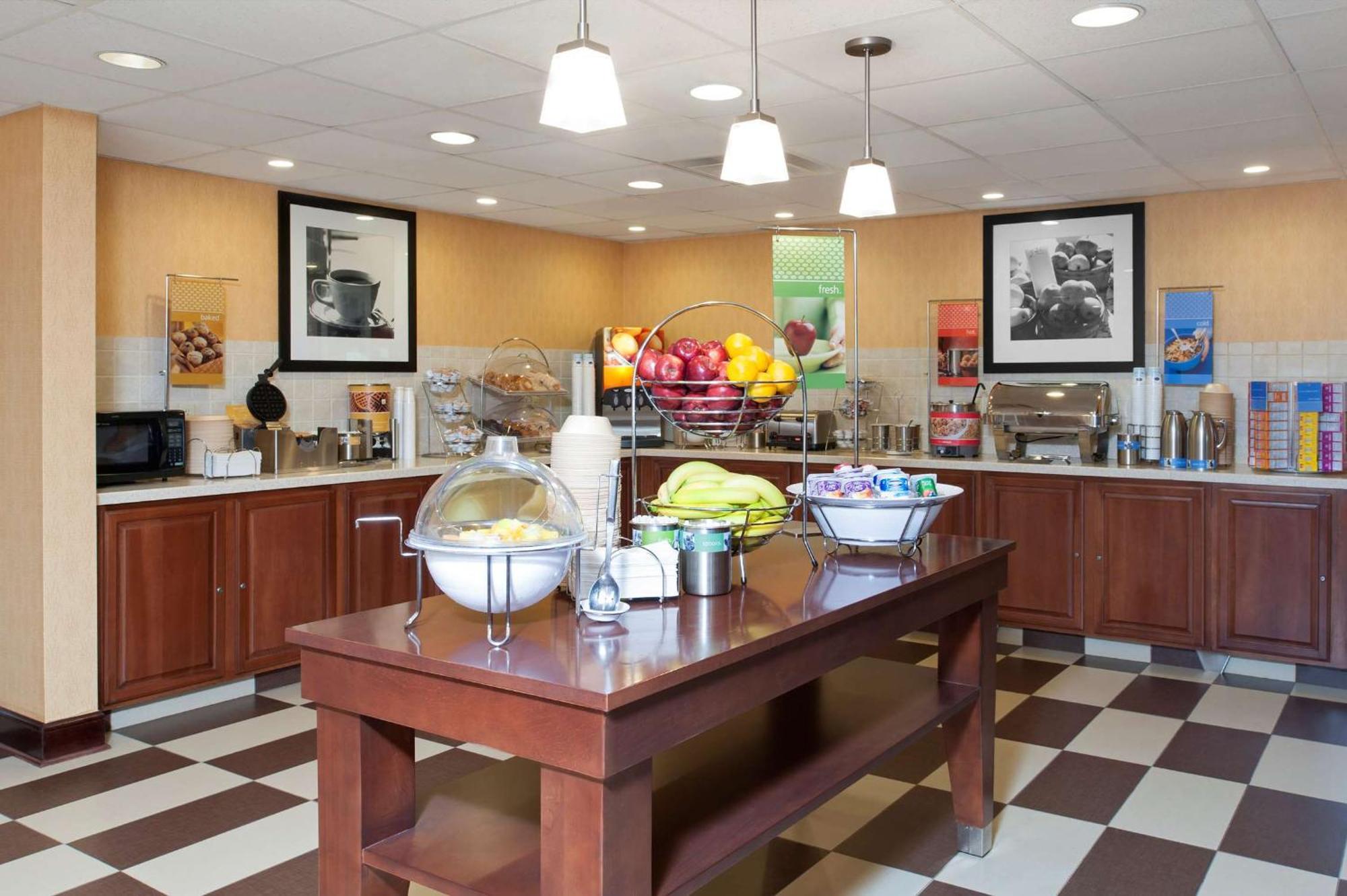 Hampton Inn & Suites Cleveland-Southeast-Streetsboro Zewnętrze zdjęcie